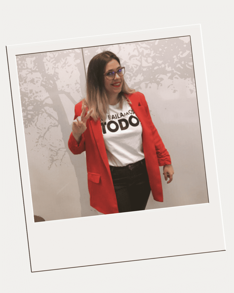 Rocío Rufino, profesional de marketing digital. Contenido estratégico, posicionamiento de marca e IA aplicada.